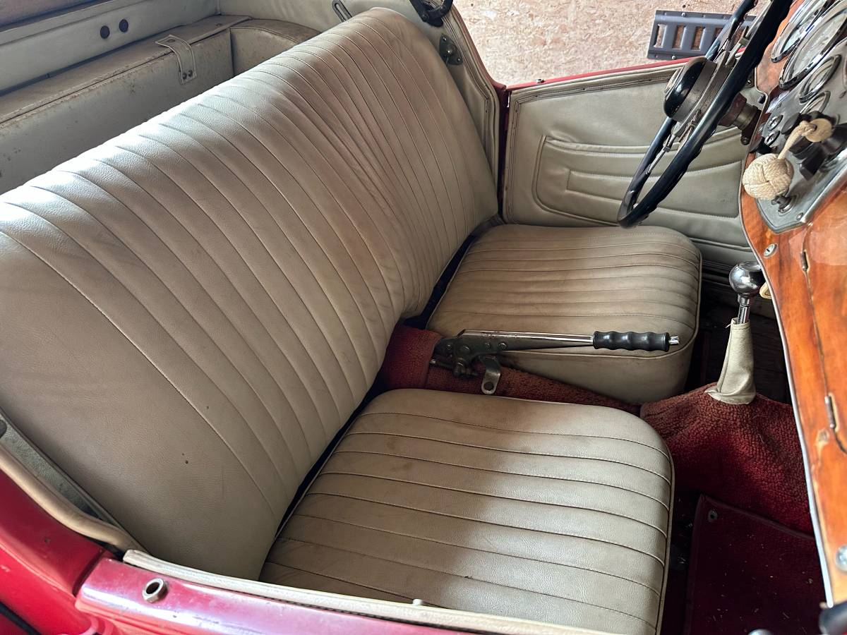 Mg-td-1952-red-3