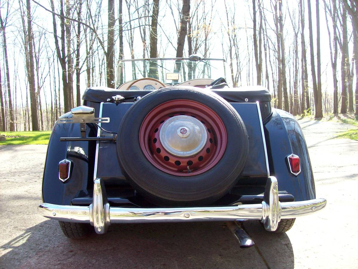 Mg-td-roadster-1952-black-1