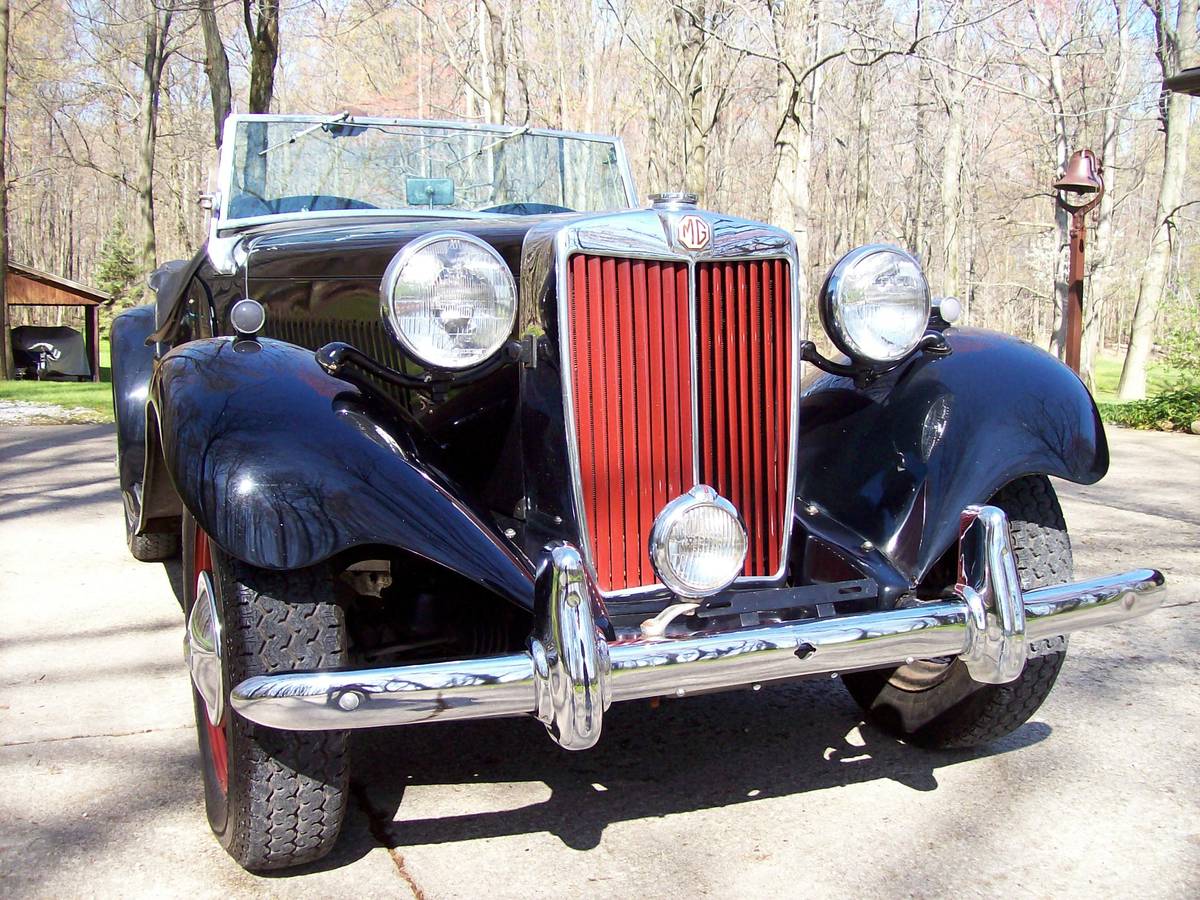 Mg-td-roadster-1952-black-8
