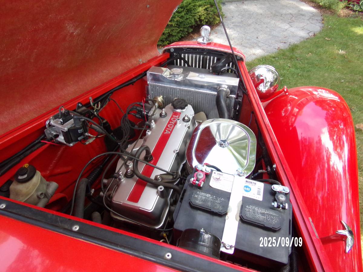 Mg-td-roadster-1952-orange-8
