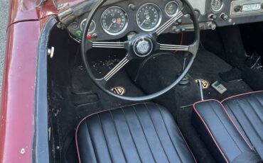 Mga-1600-roadster-1961-red-5