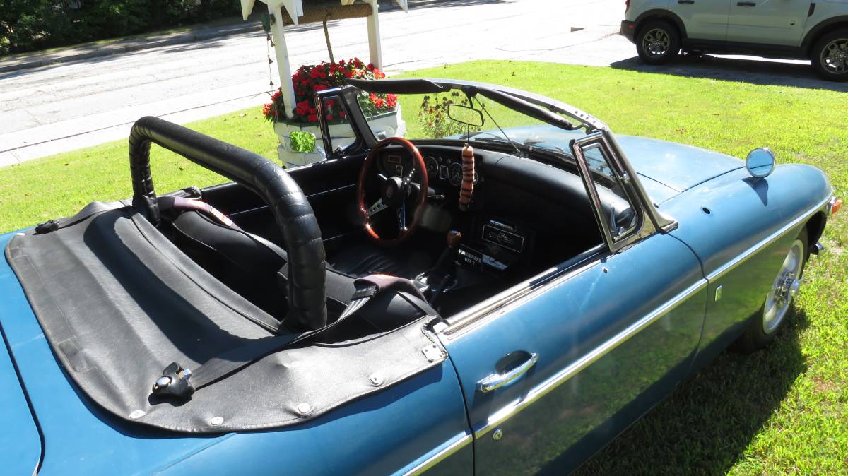 Mgb-1971-blue-1