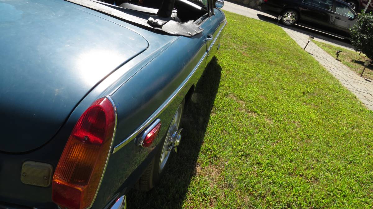 Mgb-1971-blue-6