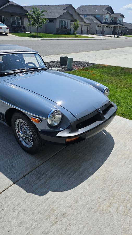 Mgb-1974-grey-4