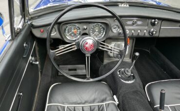 Mgb-convertible-1966-blue-11