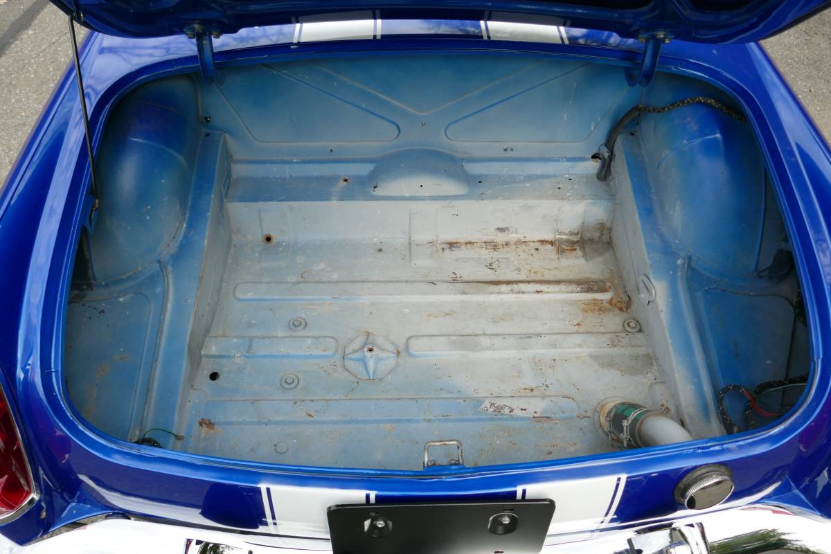 Mgb-convertible-1966-blue-17