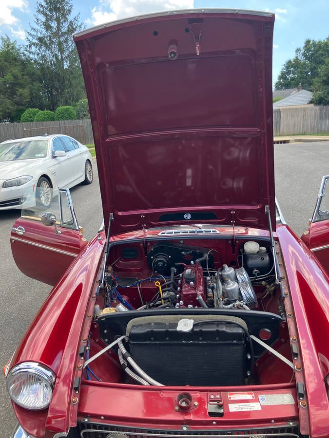 Mgb-convertible-1970-14