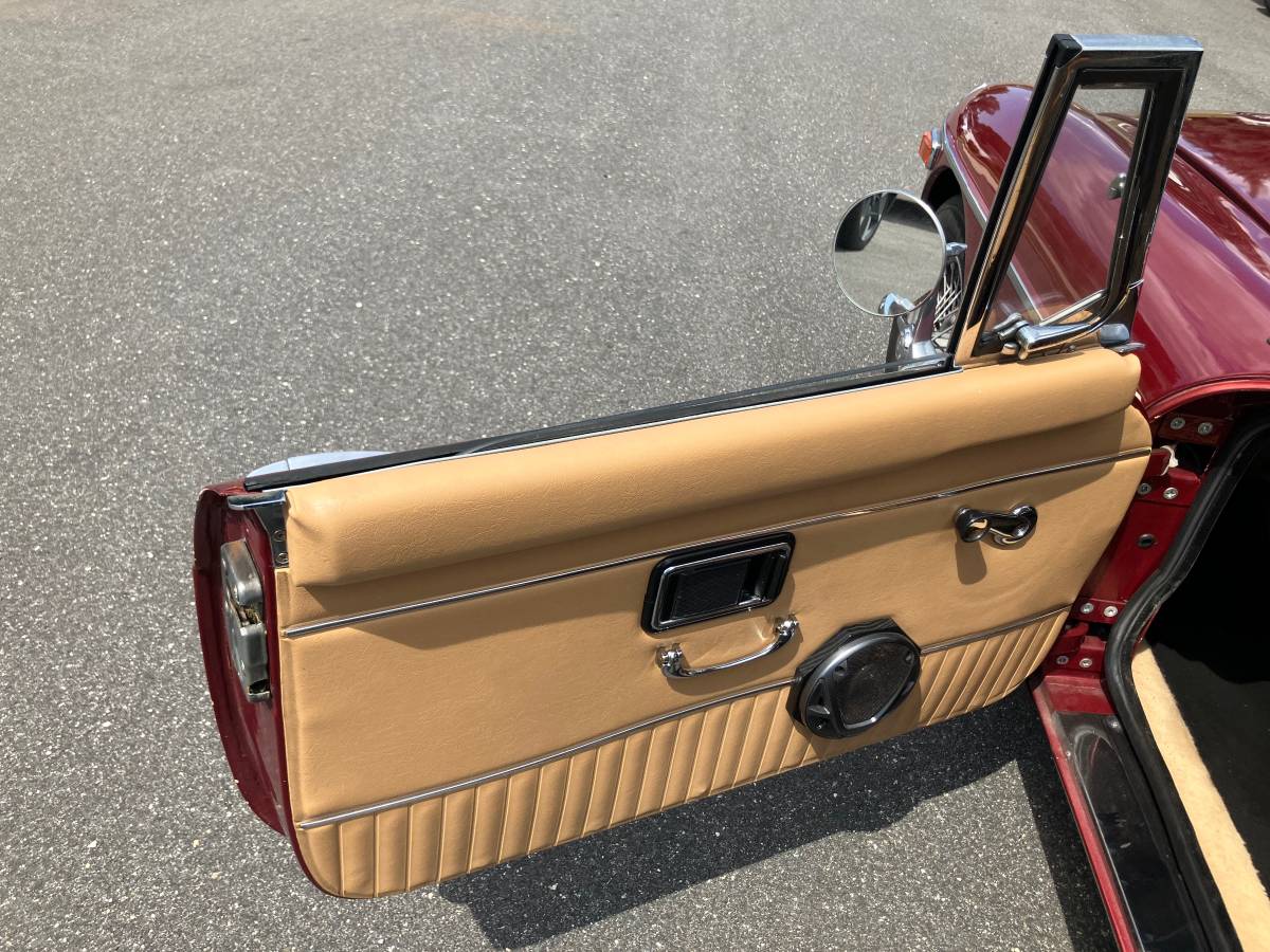 Mgb-convertible-1970-18