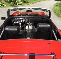 Mgb-convertible-1970-red-9