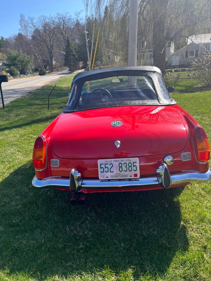 Mgb-convertible-1971-red-3