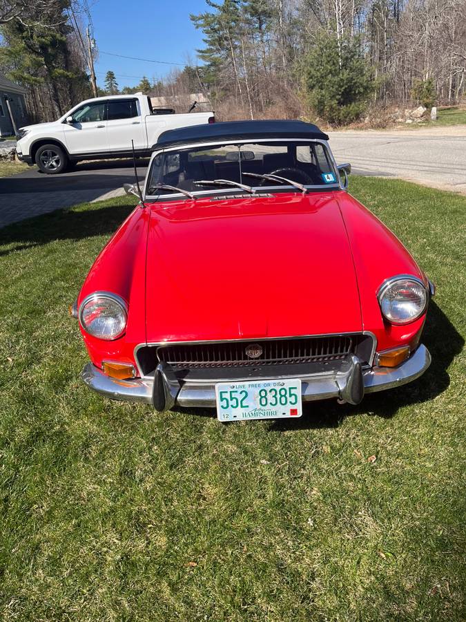 Mgb-convertible-1971-red-7