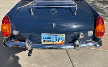 Mgb-convertible-1972-blue-2
