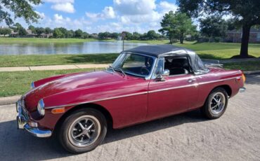 Mgb-convertible-1973-red-11