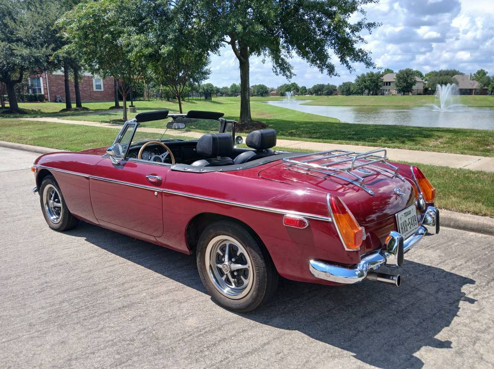 Mgb-convertible-1973-red-3