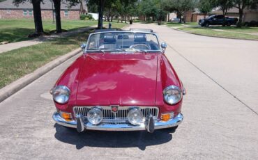 Mgb-convertible-1973-red-5