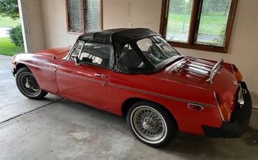 Mgb-convertible-1976-red-7