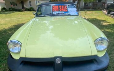 Mgb-convertible-1977-yellow-2