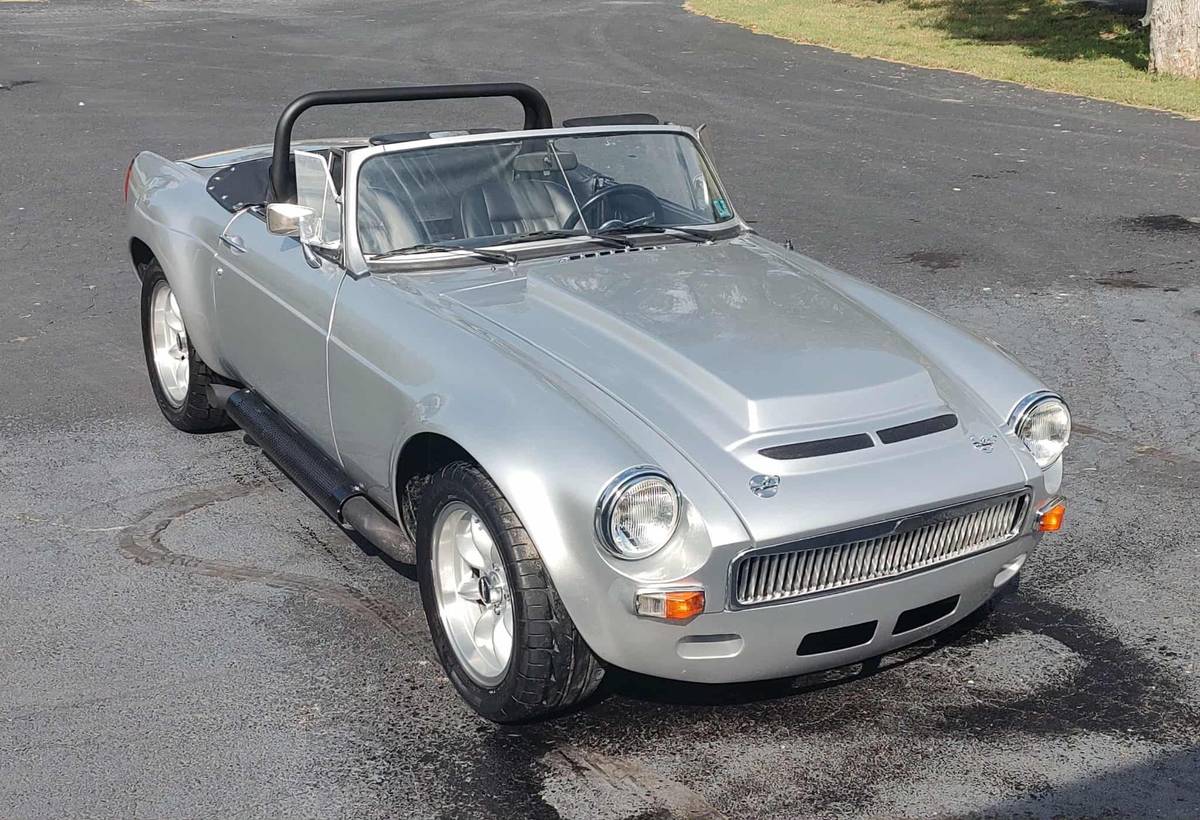 Mgb-convertible-1978-silver-1
