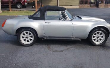 Mgb-convertible-1978-silver-13
