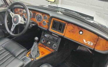Mgb-convertible-1978-silver-16