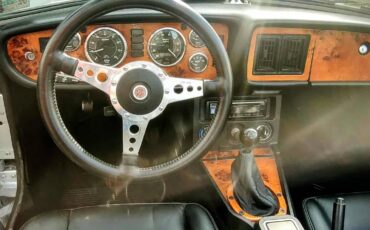 Mgb-convertible-1978-silver-17