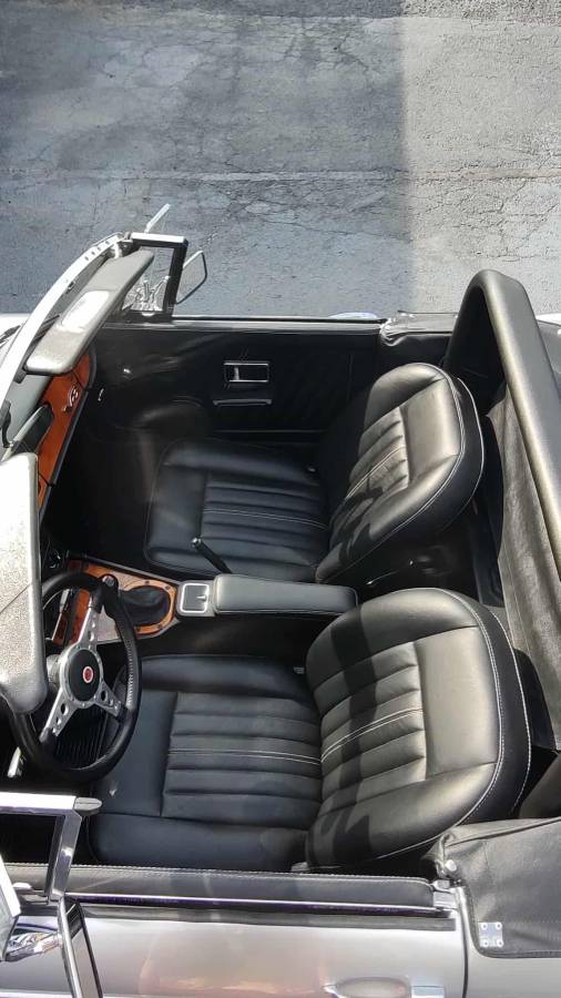 Mgb-convertible-1978-silver-18