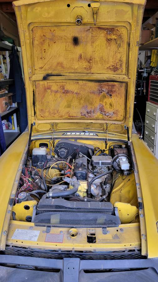 Mgb-convertible-1978-yellow-3
