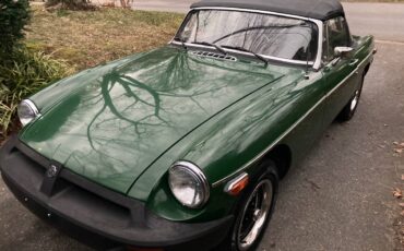 Mgb-convertible-1979-green-7