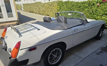 Mgb-convertible-1979-white-4
