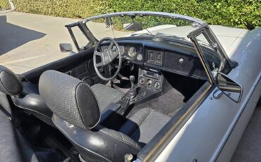 Mgb-convertible-1979-white-5