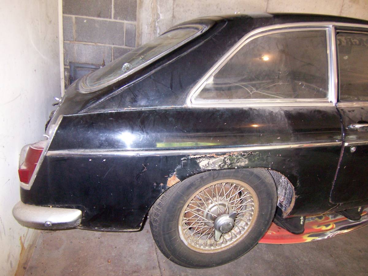 Mgb-gt-1967-1