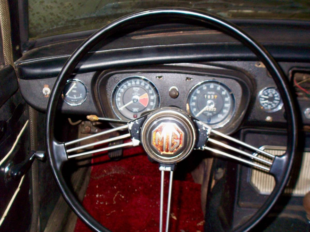Mgb-gt-1967-17