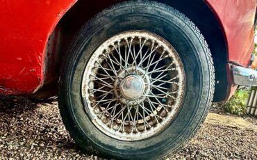 Mgb-gt-1968-red-7