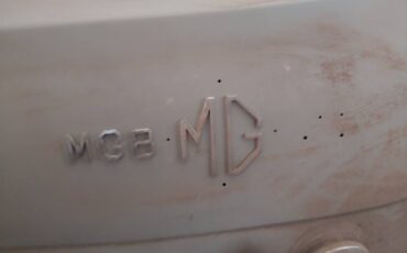 Mgb-mggt-sportscar-1967-2