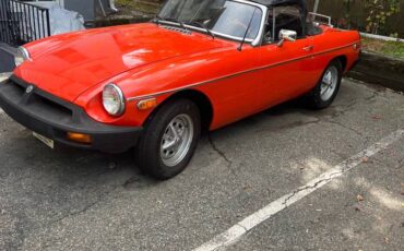 Mgb-roadster-1978-purple