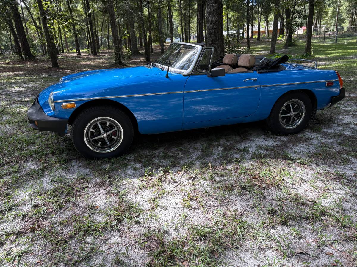 Mgb-roadster-1980-blue-4