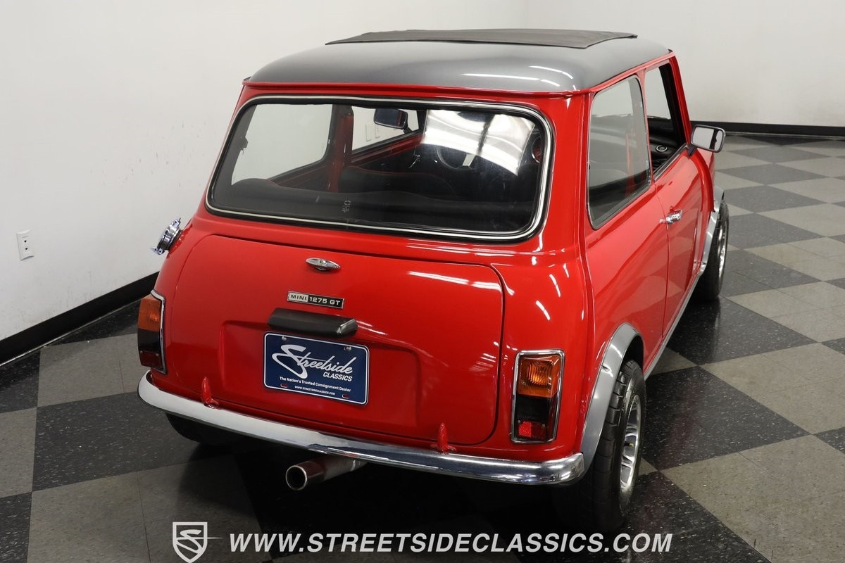 Mini-1275-GT-1974-Sedan-9
