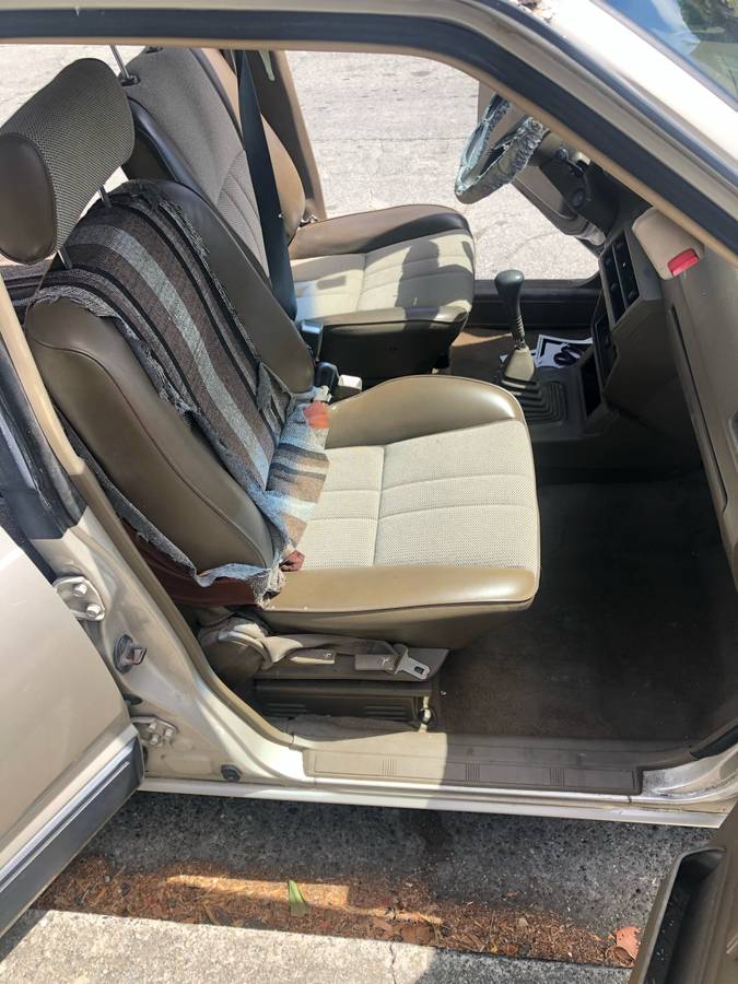 Mitsubishi-colt-vista-1991-custom-5