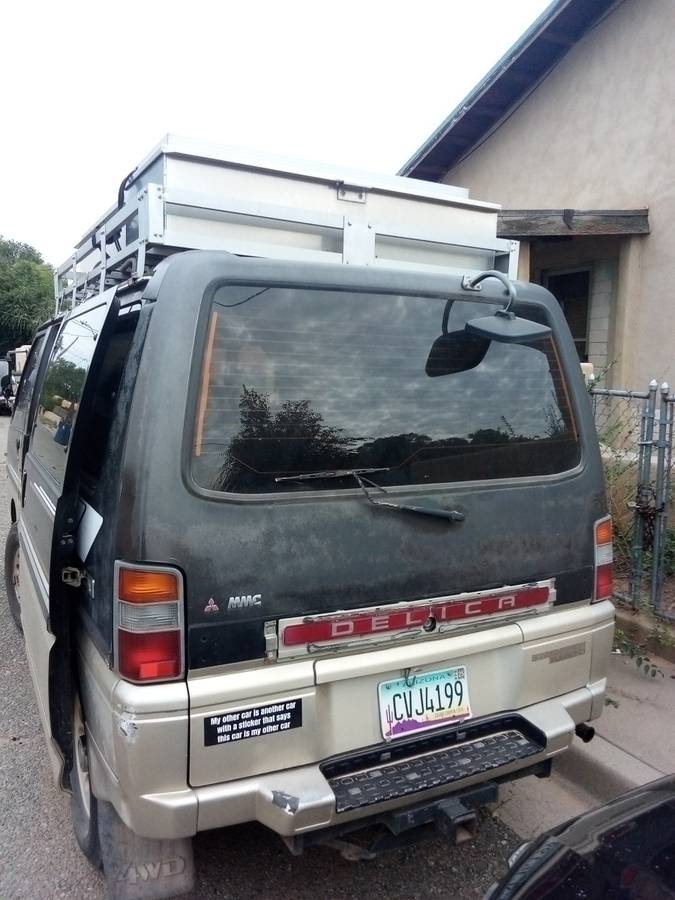 Mitsubishi-delica-diesel-1990-1