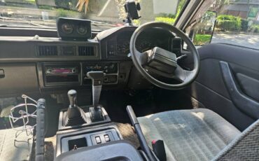 Mitsubishi-delica-diesel-1994-white-3