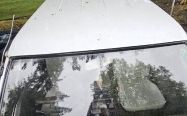 Mitsubishi-delica-diesel-1994-white-9