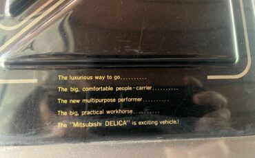 Mitsubishi-delica-l300-diesel-1991-12