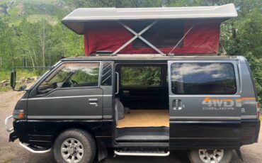 Mitsubishi-delica-l300-diesel-1991-3