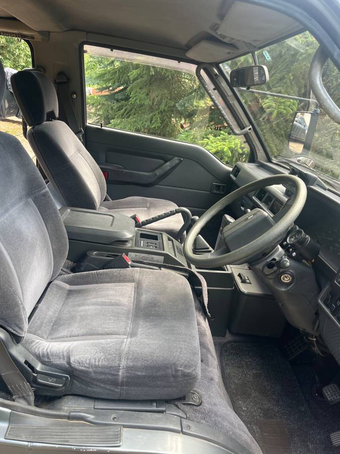Mitsubishi-delica-l300-diesel-1991-7