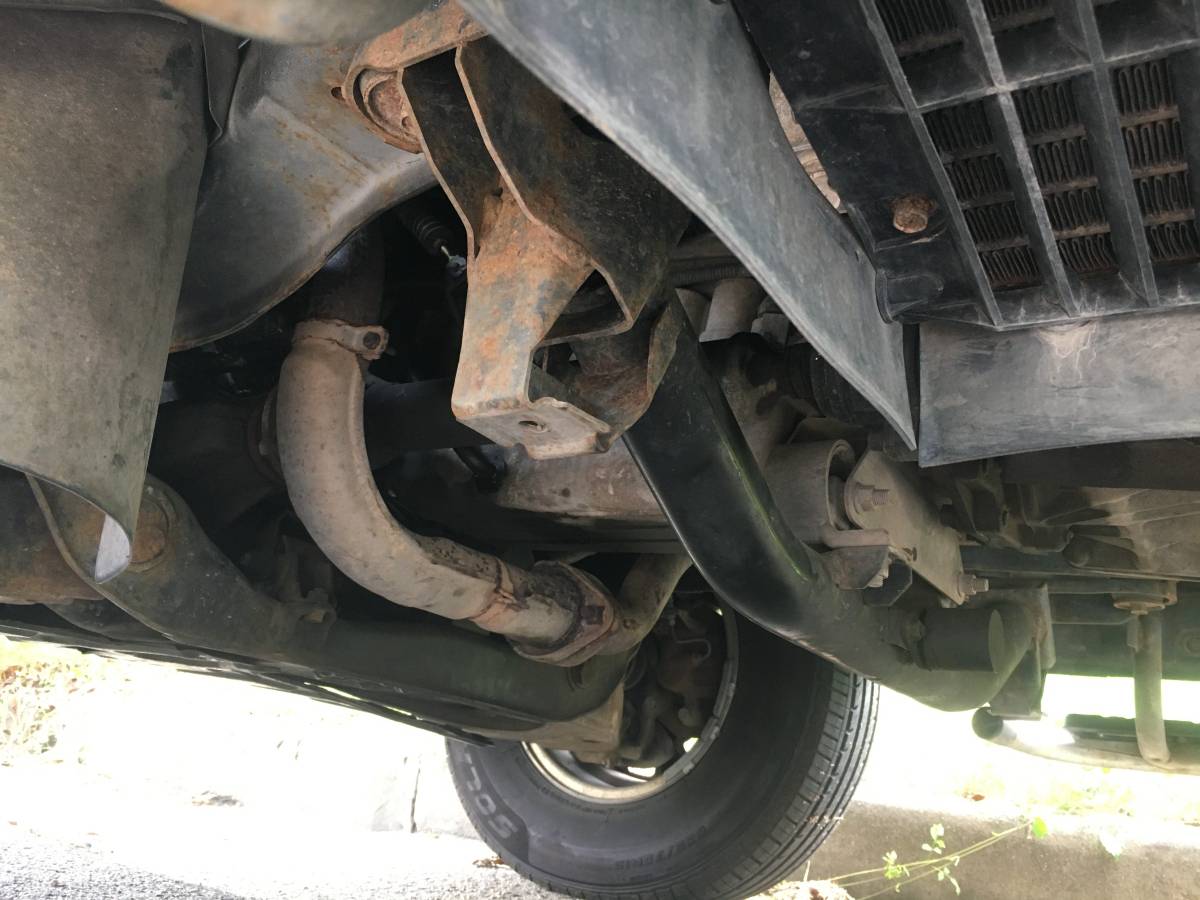 Mitsubishi-delica-l400-1994-green-2