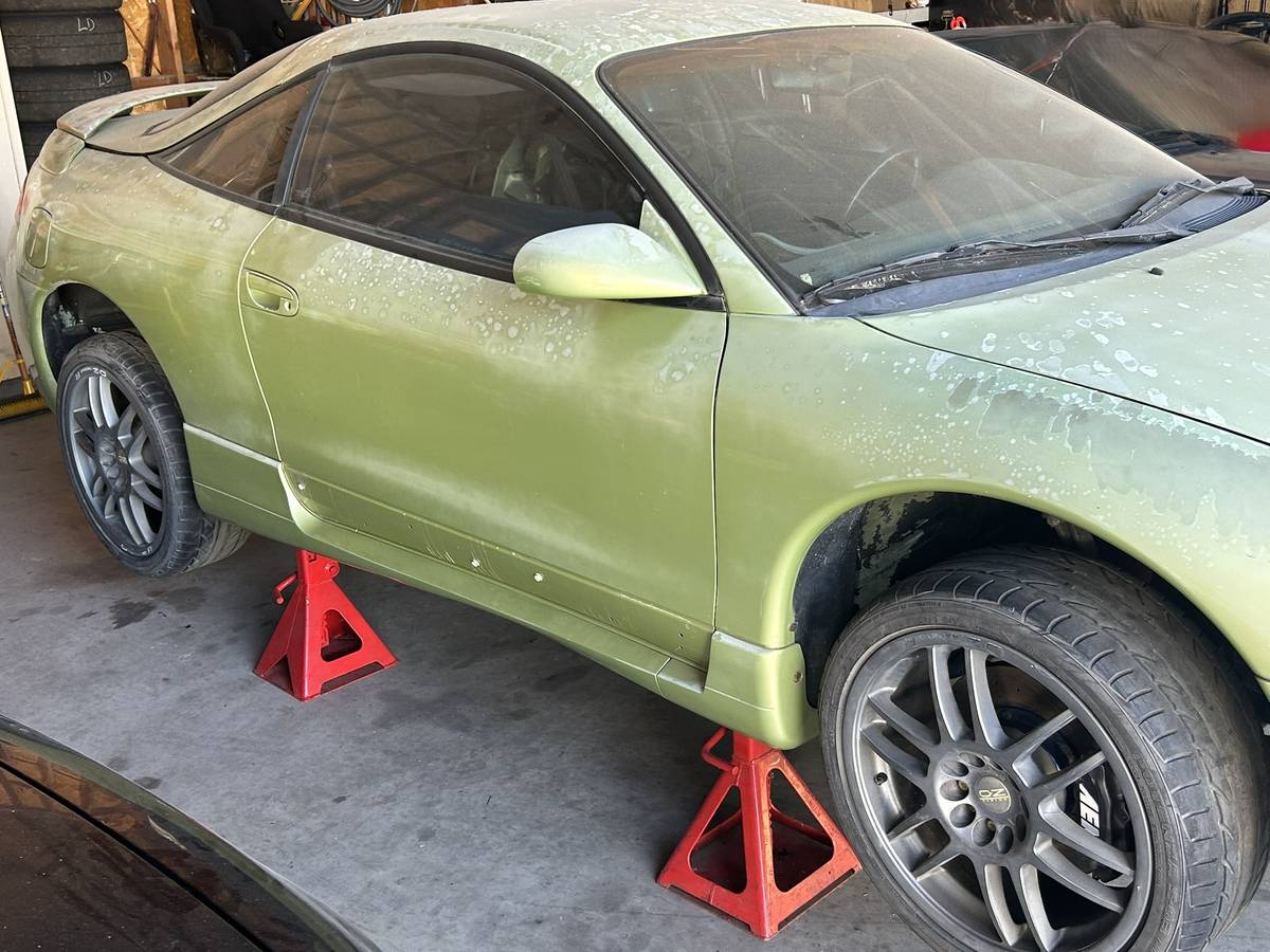Mitsubishi-eclipse-1995-green-2