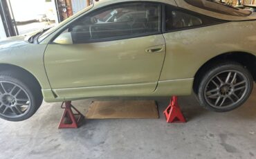 Mitsubishi-eclipse-1995-green-7