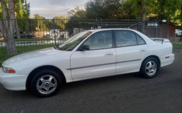 Mitsubishi-galant-s-1995-white