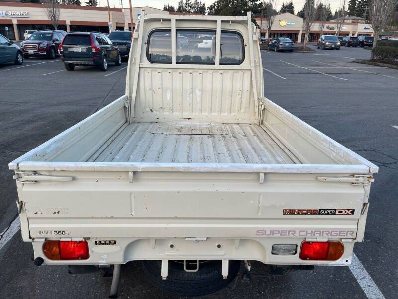 Mitsubishi-minicab-truck-1988-white-15