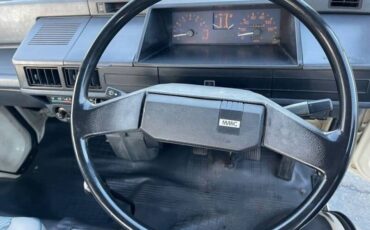 Mitsubishi-minicab-truck-1988-white-3